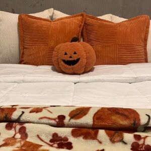 Sherpa Jack O Lantern Pumpkin Throw Pillow